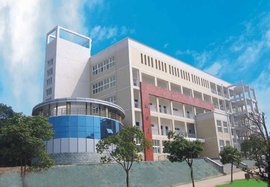 湖北工貿專修學院