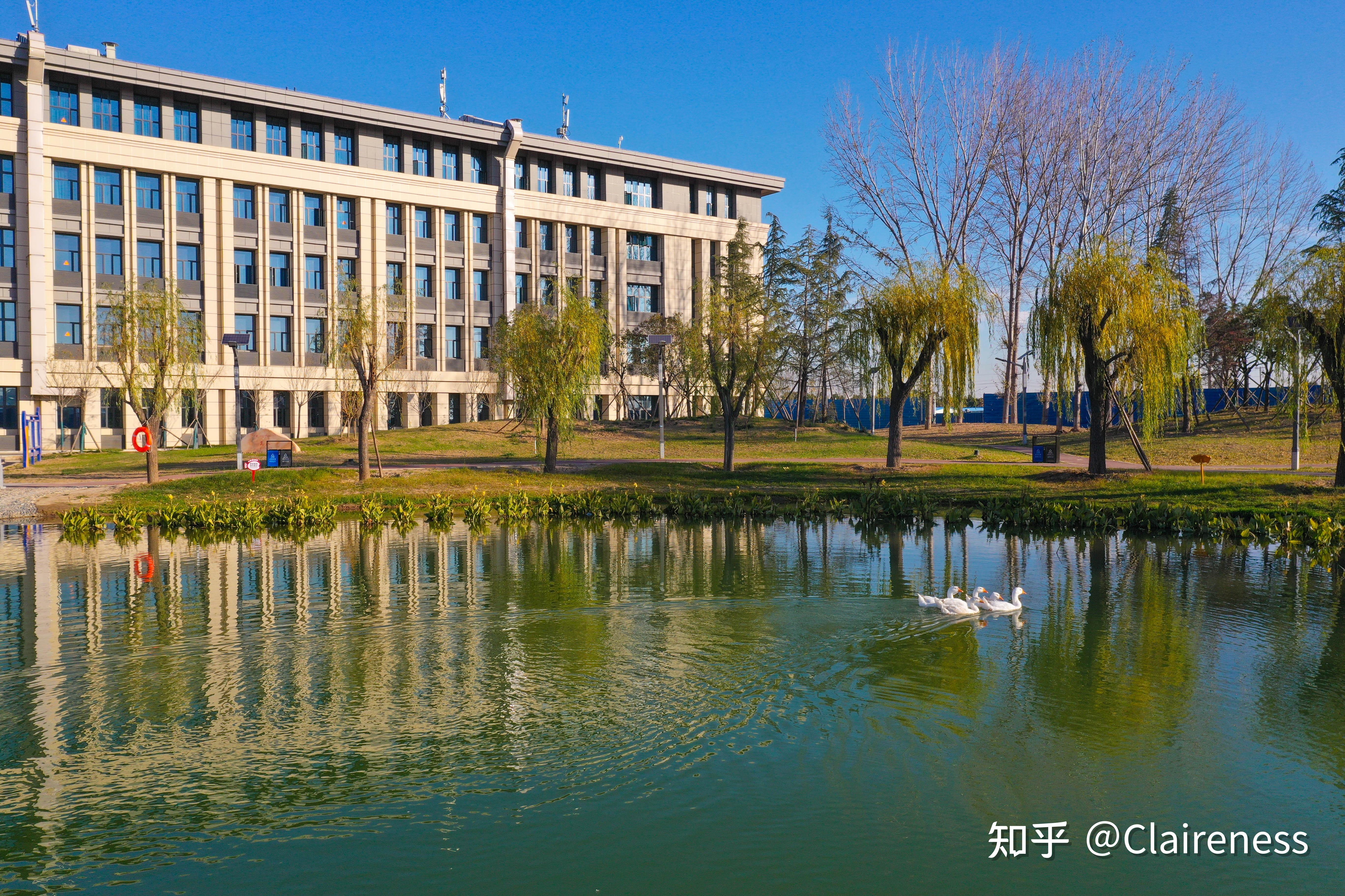 焦作工貿職業學院到底怎么樣呀? - 