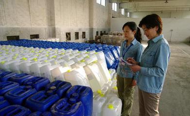 【玻璃清洗劑 25kg 北京歐聯(lián)弘達(dá)專業(yè)研發(fā)生產(chǎn)】價格_廠家_圖片 -
